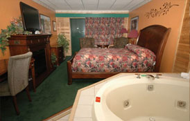 Pinewood Motor Inn